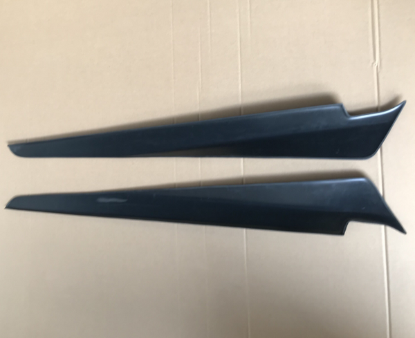 Side Window Trim L+R 【Hiace2005-18】【ABS】【FRP】