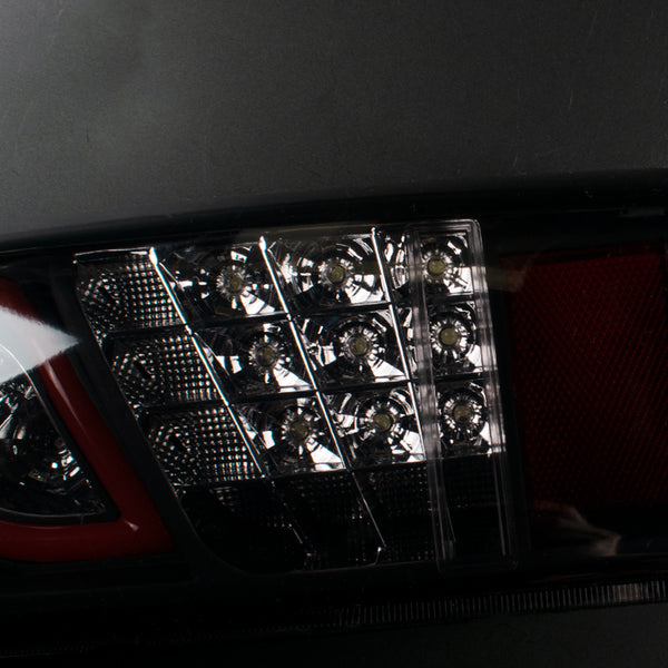 Hiace 200series Full LED Taillamp (Red/Black)（#4213R）